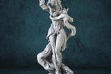 Miniature | Vaelira the Soulbinder from 28mm to 40mm