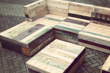 Wooden pallets to pallet furniture