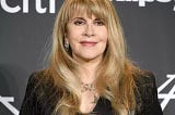 Unveiling the Truth: Stevie Nicks Reveals the Inspiring Story Behind Fleetwood Mac’s “Landslide”