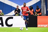 Rennes quiere robar un punta de OL