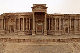 Panoramic view of the Roman theatre in Palmyra. This photo was taken by Eusebius (Guillaume Piolle).