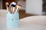 How to Make a DIY Makeup Brush Cleaner (Using Only 2 Ingredients) — Sustainably Yours