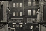 Falling in love with the reversed obscurity of Wes Anderson.