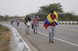 Crónicas de una clase de Español: Los Caminantes Venezolanos.