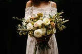 3 reasons to add wood flowers to your wedding bouquet