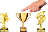 How to Select the Best Trophies for Award Ceremony