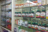 Manajemen pengelolaan stok obat di apotek