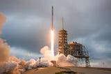 SpaceX повторно использовали ракету Falcon 9, и приводнили её