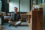 Hacking Mindfulness for Leaders: 7 Days, 7 Golden Steps To Awakened Living