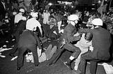 August 28, The Battle of Michigan Avenue, police and protestors