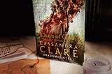 Chain of Gold (The Last Hours #1) by Cassandra Clare