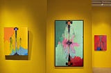 “جيلا ميكافا: فنان معاصر ناشئ يستحق المتابعة في عام 2023، يستكشف الإنفصال والارتباط”