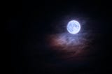 What You Need To Know About This Blue Super Full Moon in Pisces