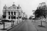 Municipal Theater of Rio de Janeiro, by Marc Ferrez.