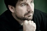 Micha Hamels Requiem is mooi ruimtelijk, maar mist inhoudelijke urgentie #HF12