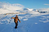 2019 法羅群島 IV Sørvágsvatn海上湖雪地健行