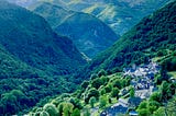 Sham-Camelot in the Pyrenees