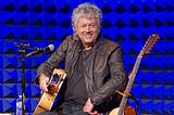 Moody Blues Bassist John Lodge Dies