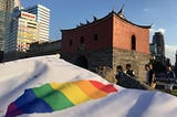 和小編們一起去：2018台灣同志遊行