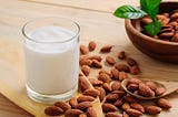 5 Major Benefits Of Drinking Almond Milk During Pregnancy