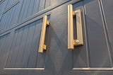 3 Ideas to Quickly Spruce Up Your Garage Doors