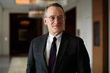 [Bitop Review] World’s Largest Junk Bond Investor Admits Mistake!