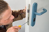 Tips on How to Find the Right Locksmith Services