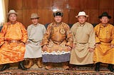 IS THE MONGOLIAN STATE IS A PARLIAMENTARY STATE OR AN POOR- ABSOLUTE MONARCHY?