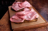 What is mortadella made of? See what experts say