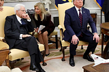 Trump con Mattarella, una semplice traduzione