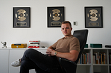 How 22 year old Make $30,000+ Per Month With 1 Instagram Theme Page