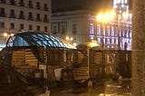 Crónica de una Mañana Gris en Madrid