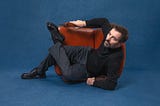 Kevin Johansen y el Feng Shui Project traen “Quiero mejor” al Guido Miranda