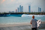 Après le surf ranch en Californie, la vague artificielle de Kelly Slater débarque à Abu Dhabi