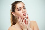 15 Home Remedies That Will Give You Glowing Skin Instantly