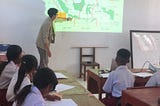 Mengenal Indonesia Bersama Siswa-Siswi Sekolah Dasar di Lamboya, Sumba Barat