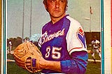 Phil Niekro 1974 Topps baseball card