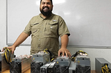 Es hora de que me conozcan, soy Alexis Lugo, creador de Criptoneros.