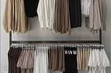 How to Build a Capsule Wardrobe: Simplify Your Style