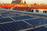 Read this before buying solar: 5 charts that matter