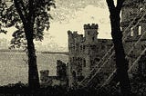 a halftone image of Bannerman castle