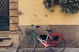 Photo of a bike painted in the Italian flag's colours: green, white and red