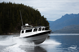 4 Reasons to Buy a Boat from an Experienced Boat Dealer