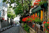 Cobblestone Street, Rue de Montmartre, Paris