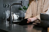 The Art of Washing Dishes: Zen Practices