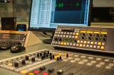 Skills and qualifications required to be a Radio Jockey