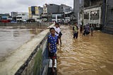 Why Integrating CBA and Risk Analysis in Jakarta Flood Mitigation Measures is (often) Palliative.