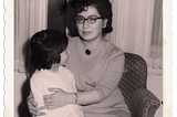 Güzel ve Akıllı Annem’e Sevgi ve Hüzünle
