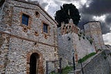 Cinque castelli italiani abitati da fantasmi donne