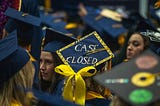 🎓 Dressing Like a College Grad